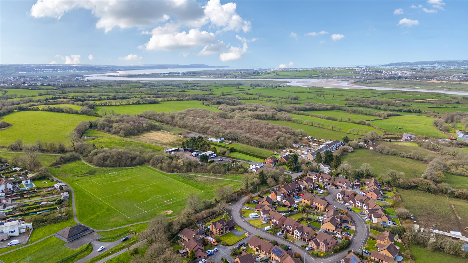 Grove Farm Road, Grovesend, Swansea, SA4 8LA